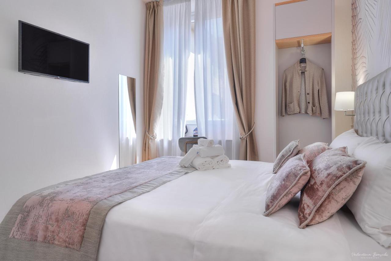 Hotel Cosmos Флоренция Экстерьер фото
