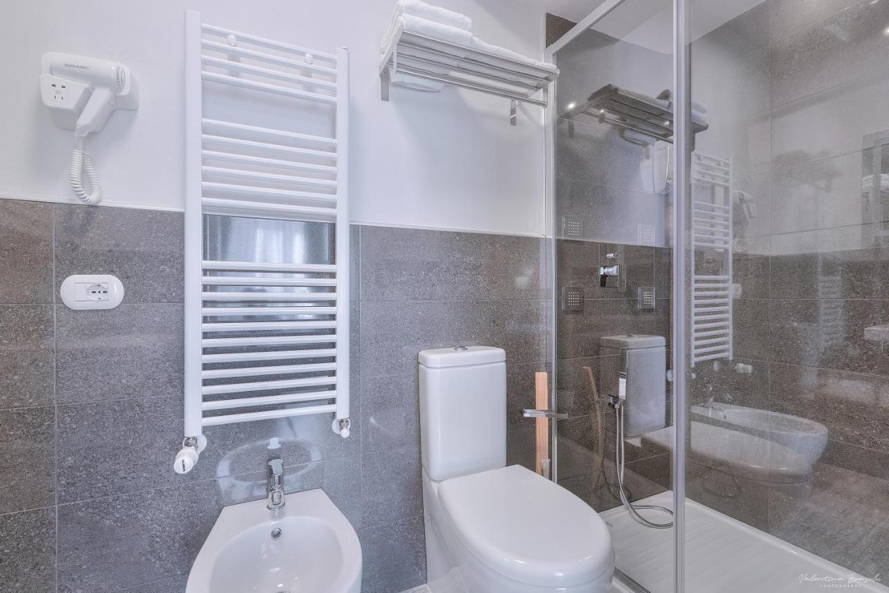 Hotel Cosmos Флоренция Экстерьер фото